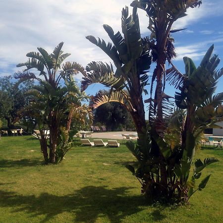 Zaiera Resort Siracusa Solarino Buitenkant foto